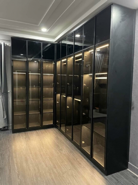 Báo-giá-tủ áo cánh kính 686